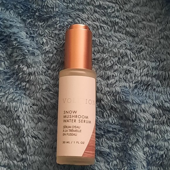 Volition Snow Mushroom Water Serum - 30ml - Picture 2 of 6